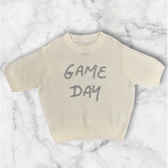 Game Day Sweater - Picture 3 of 11